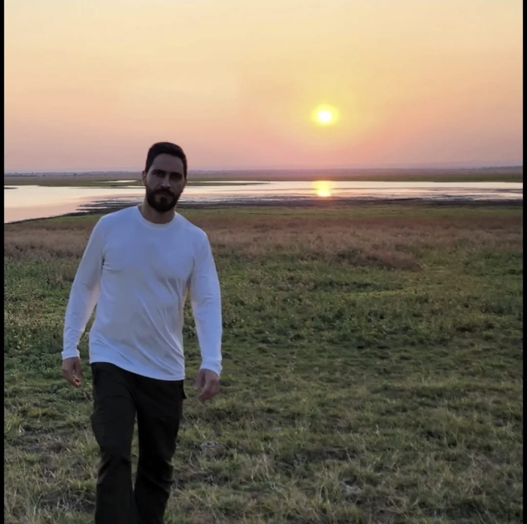 Expresso Futuro — Africa, Mozambique sunset